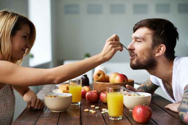 Have at least one meal together